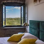 Villa Grazia - With Heated Salt Water Pool Pazin