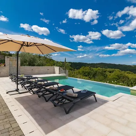 וילה Grazia - With Heated Salt Water Pool *