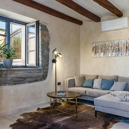 וילה Grazia - With Heated Salt Water Pool *
