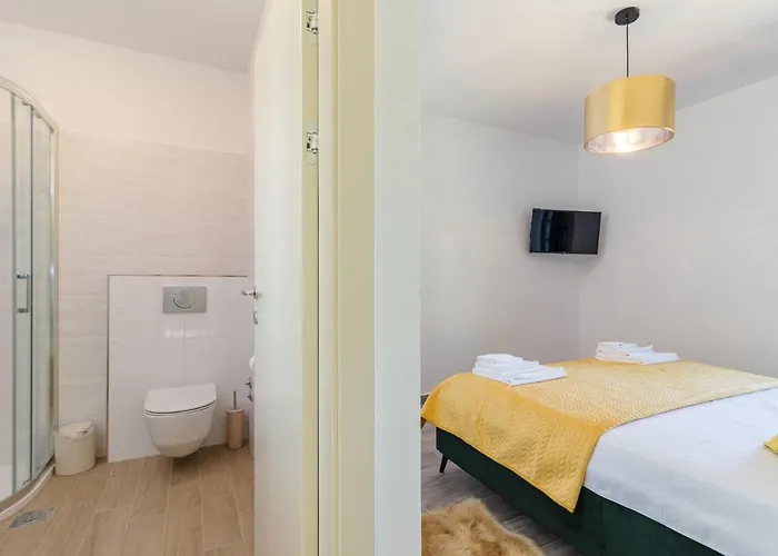 Grazia - With Heated Salt Water Pool