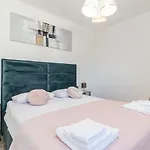 Grazia - With Heated Salt Water Pool Pazin